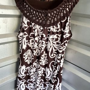 Sleeveless dress